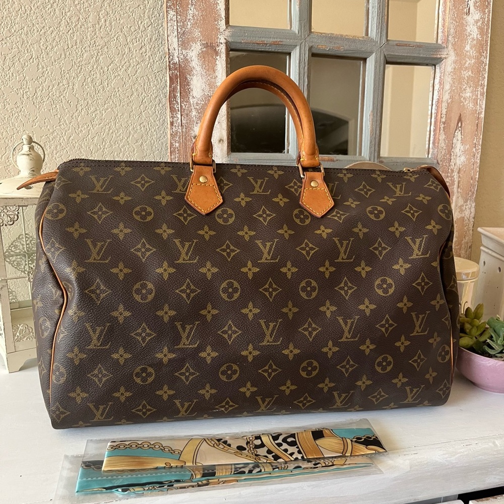 Louis Vuitton Speedy 40